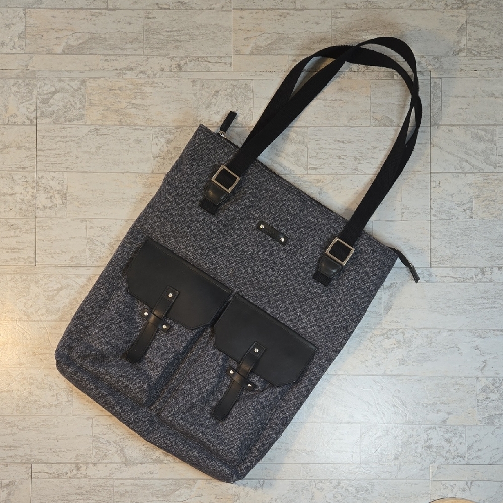 L.L. Bean Shoulder Bag Laptop Work School Bag Everday Use Tote - Picture 2 of 12
